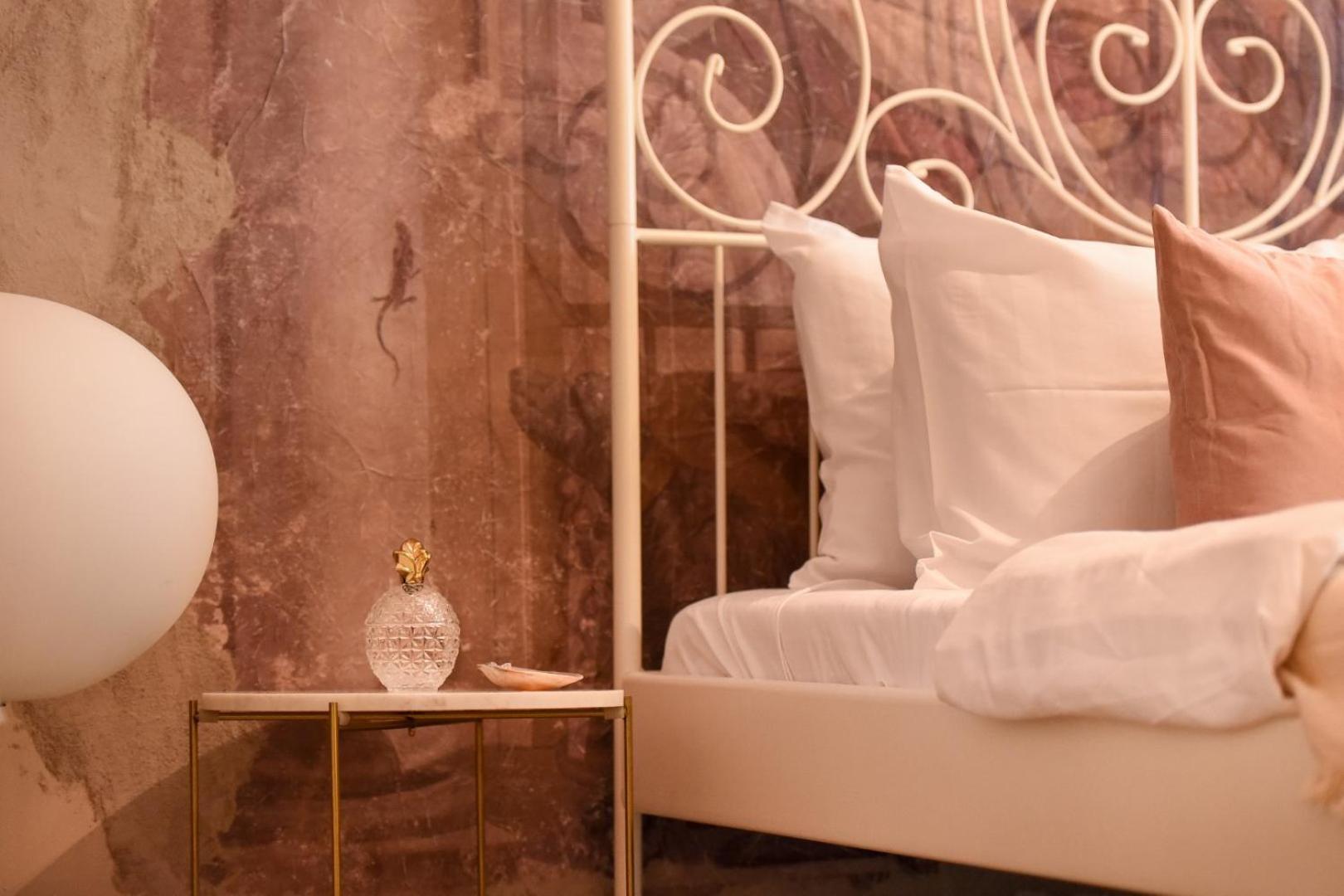 Magic Studio - A Central Fairytale Experience Bucarest Esterno foto